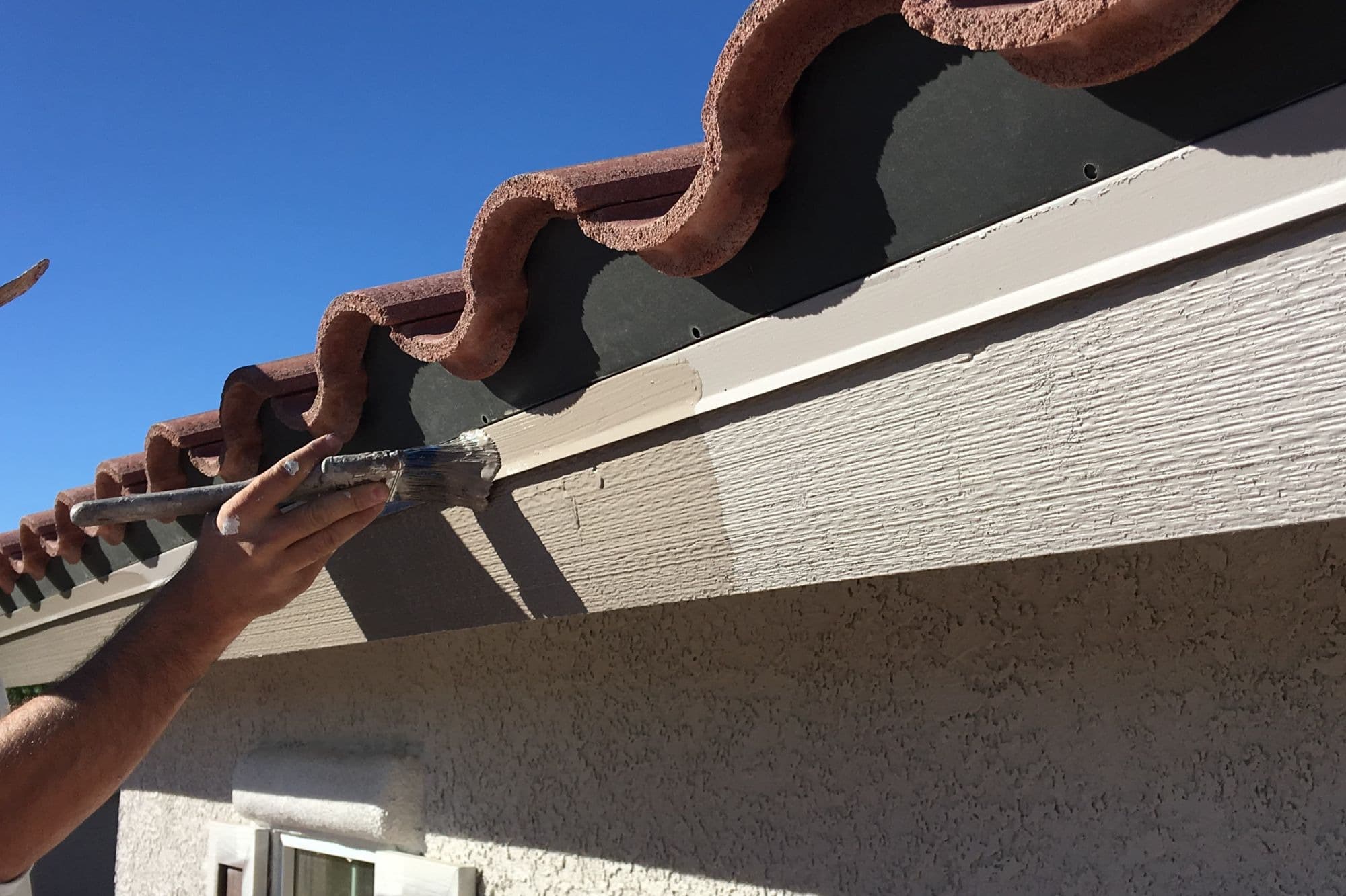 Fascia Board Painting 1 Coat Primer and 1 Coat of Paint